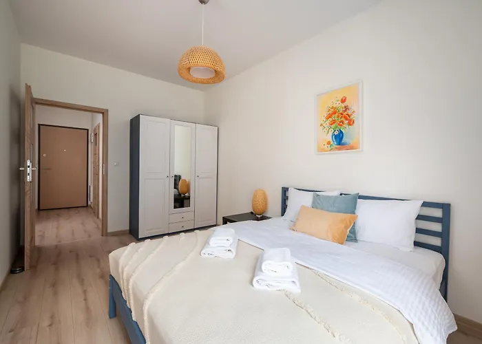 Royal Wilanów With Garden Varsovia