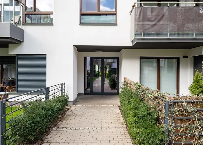 Apartman Royal Wilanow With Garden By Bookinghost *